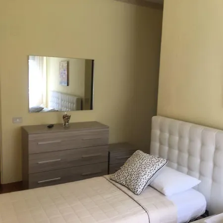 Al Hotel