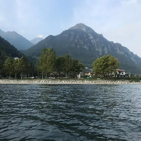 Al